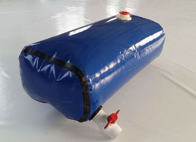 點擊查看詳細信息<br>標題：水袋 閱讀次數(shù)：4210