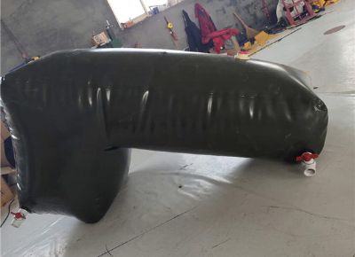 點(diǎn)擊查看詳細(xì)信息<br>標(biāo)題：水袋 閱讀次數(shù)：4084